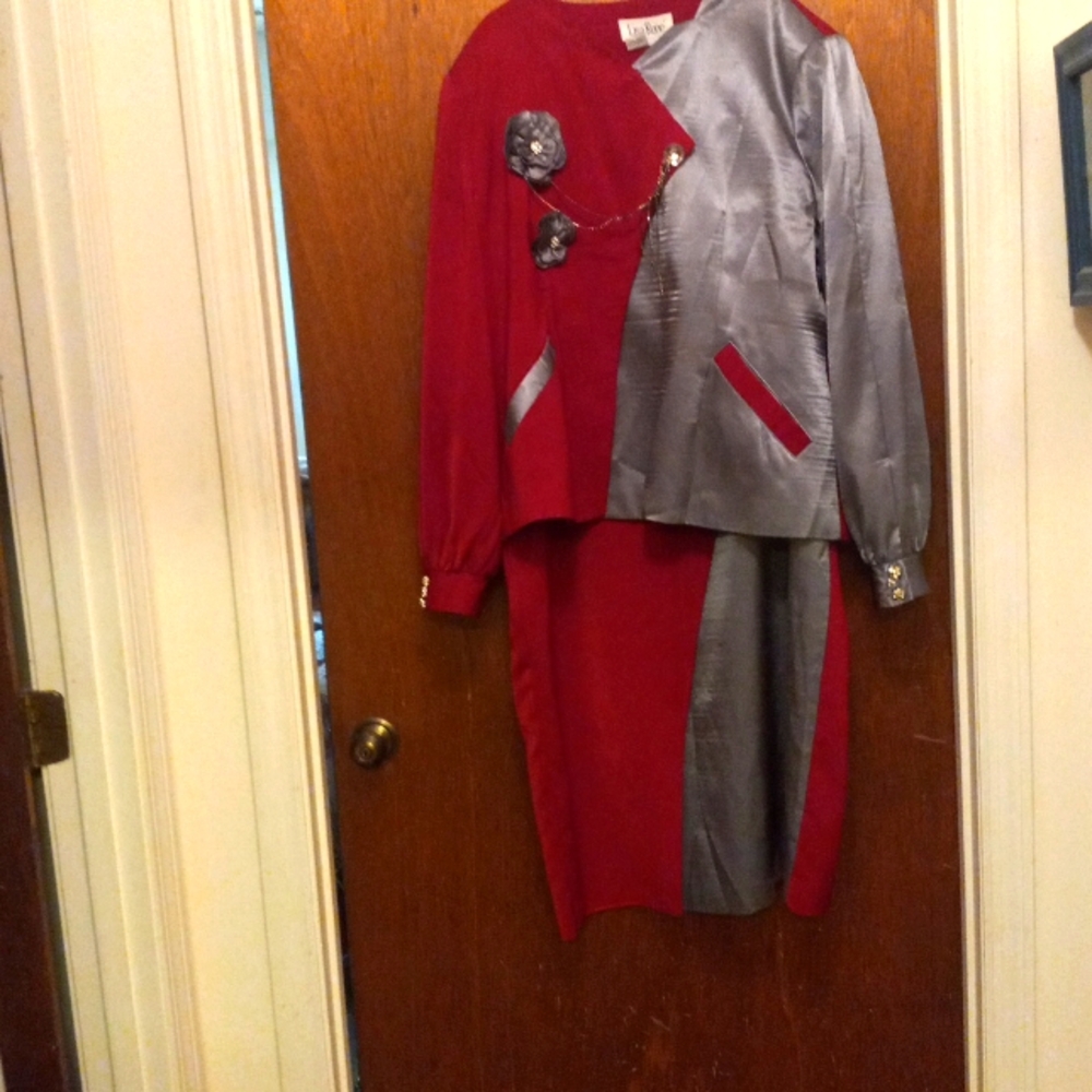 Teo piece suit